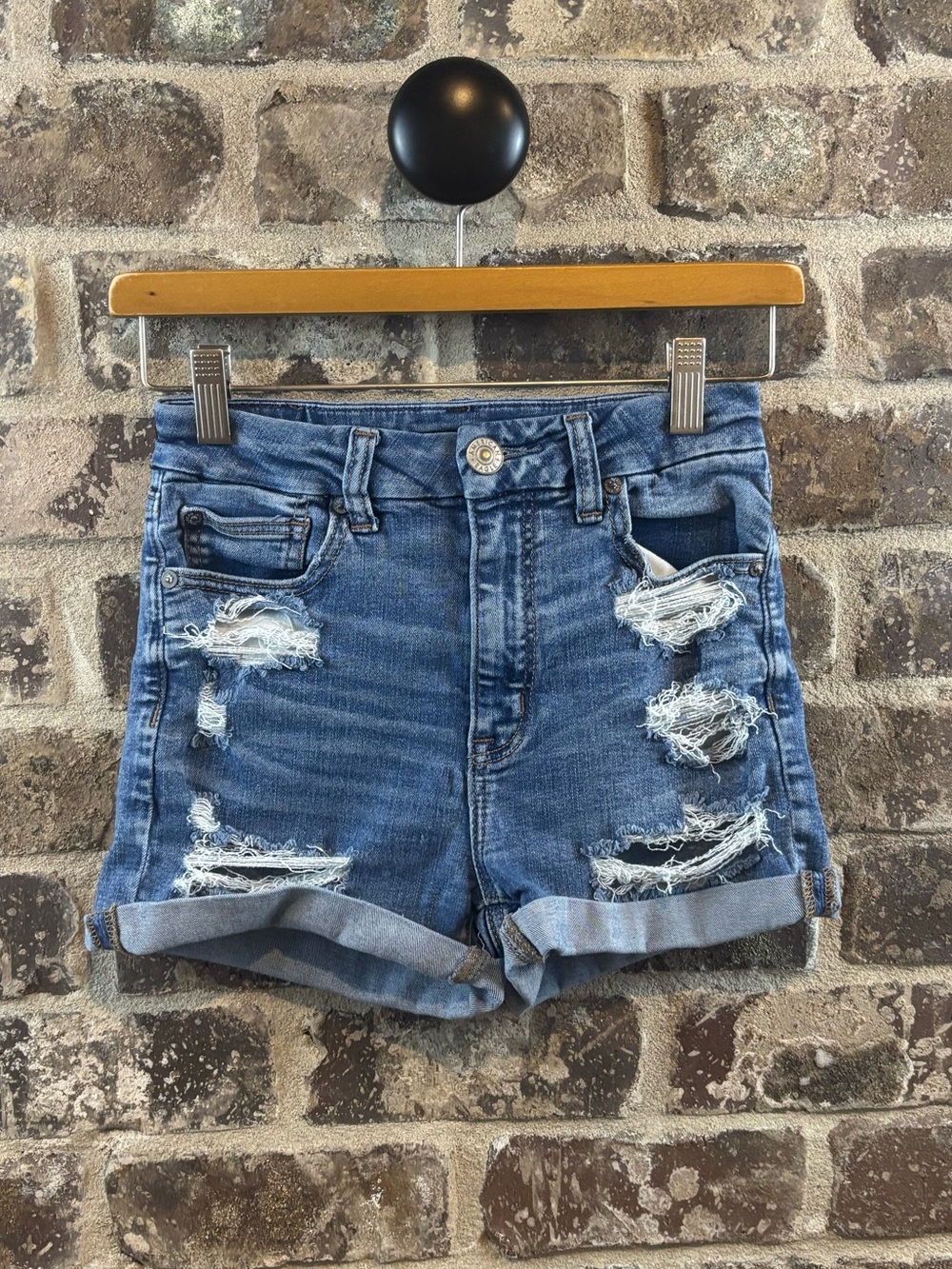 American Eagle Outfitters Distressed Rolled Hem Denim Shorts Womens Sz 2